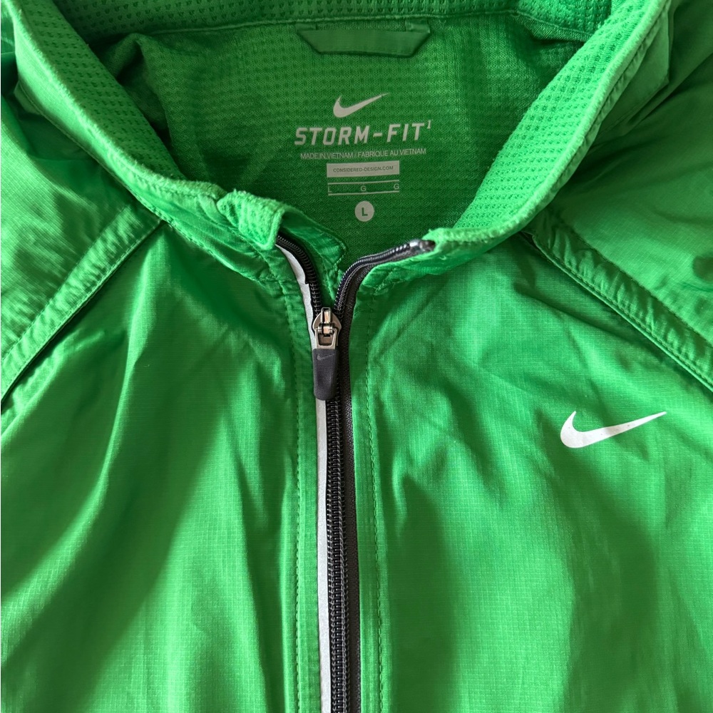Nike light Jacket - Large - Picture 6 of 7